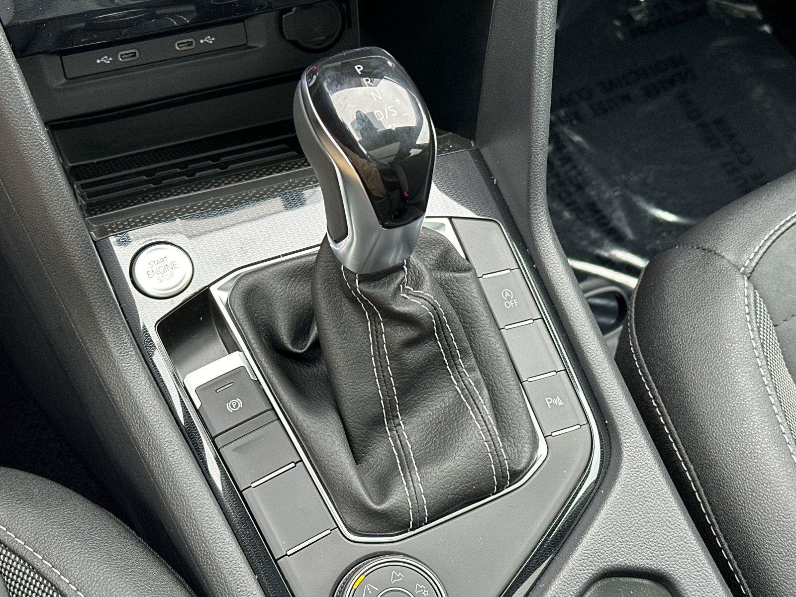 New 2026 Volkswagen Taos SE AWD/4WD image 20