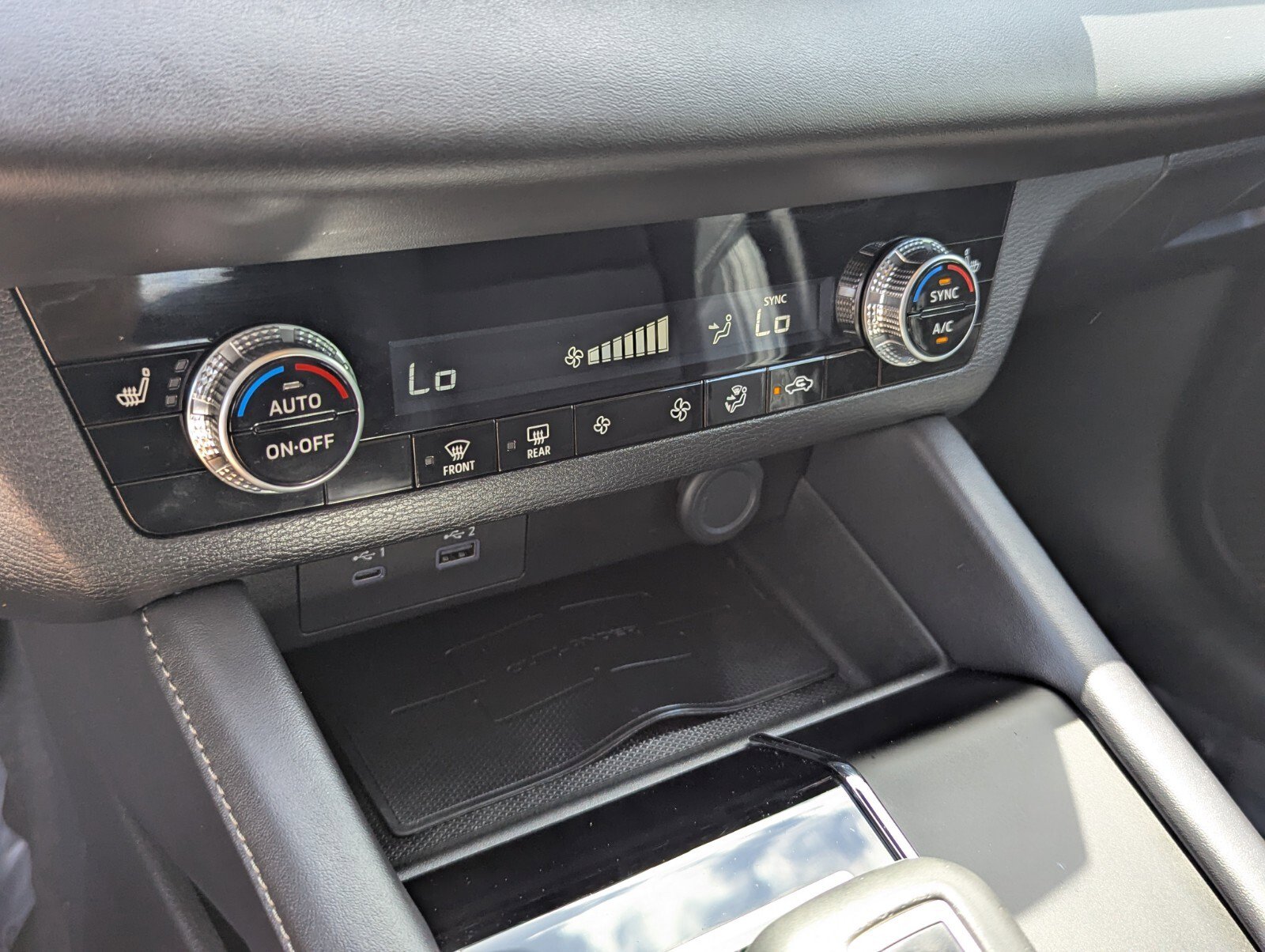 Used 2023 Mitsubishi Outlander SE FWD image 30