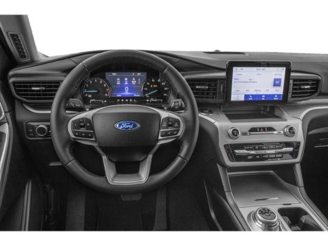 Used 2023 Ford Explorer XLT w/ Equipment Group 202A RWD image 40
