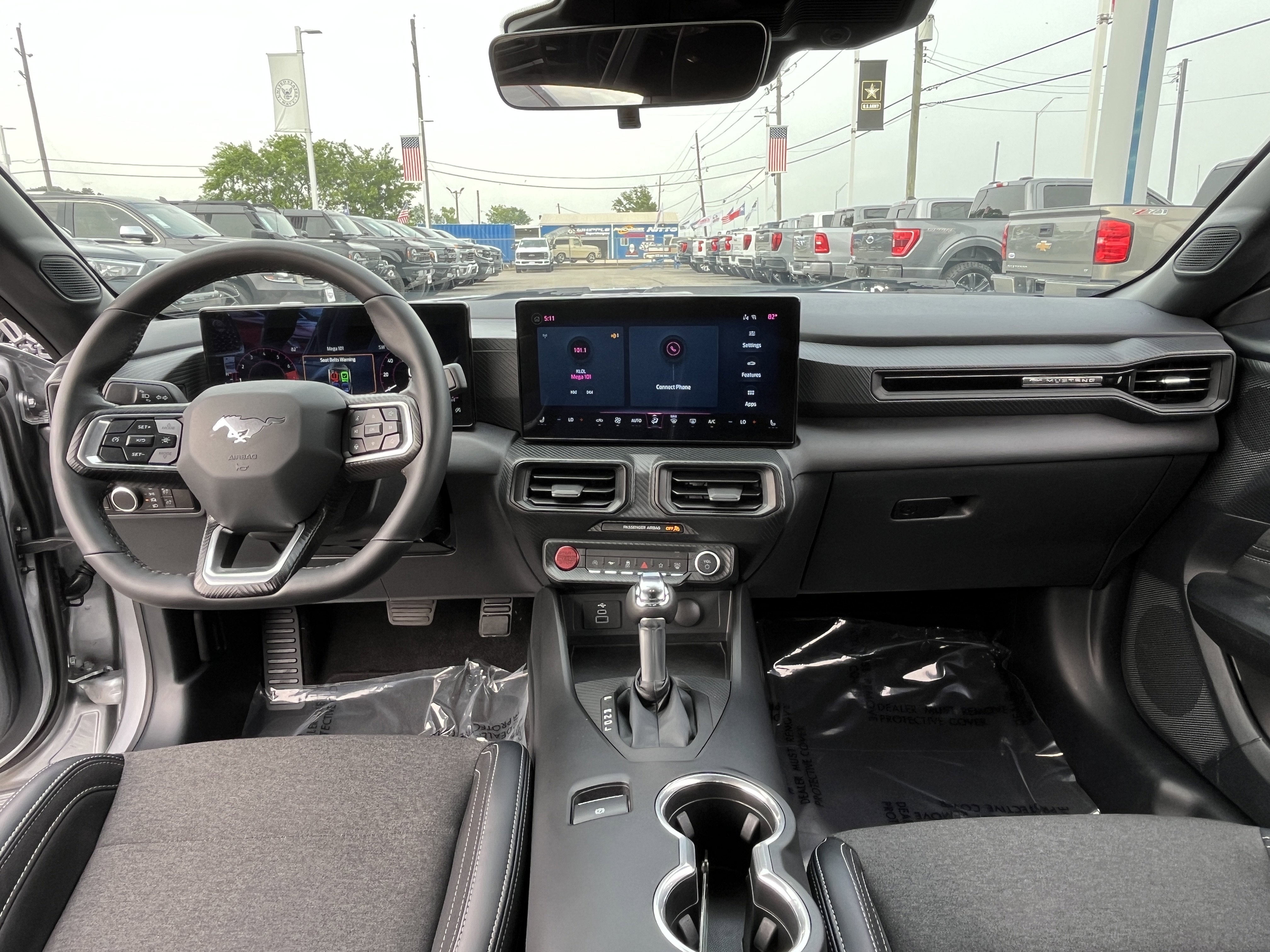 Used 2024 Ford Mustang Coupe RWD image 31