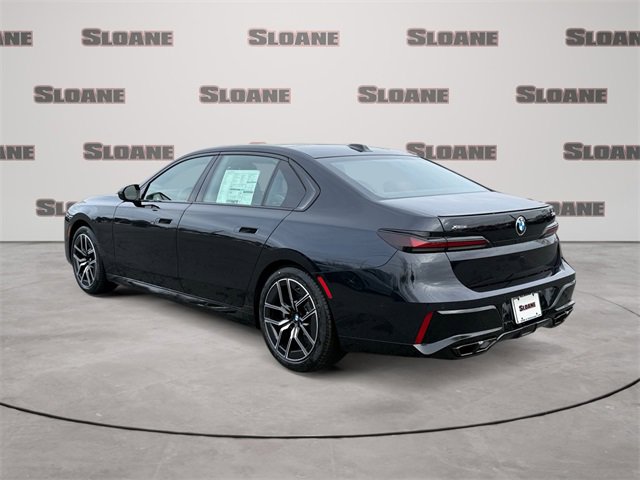 New 2026 BMW 760i xDrive image 3