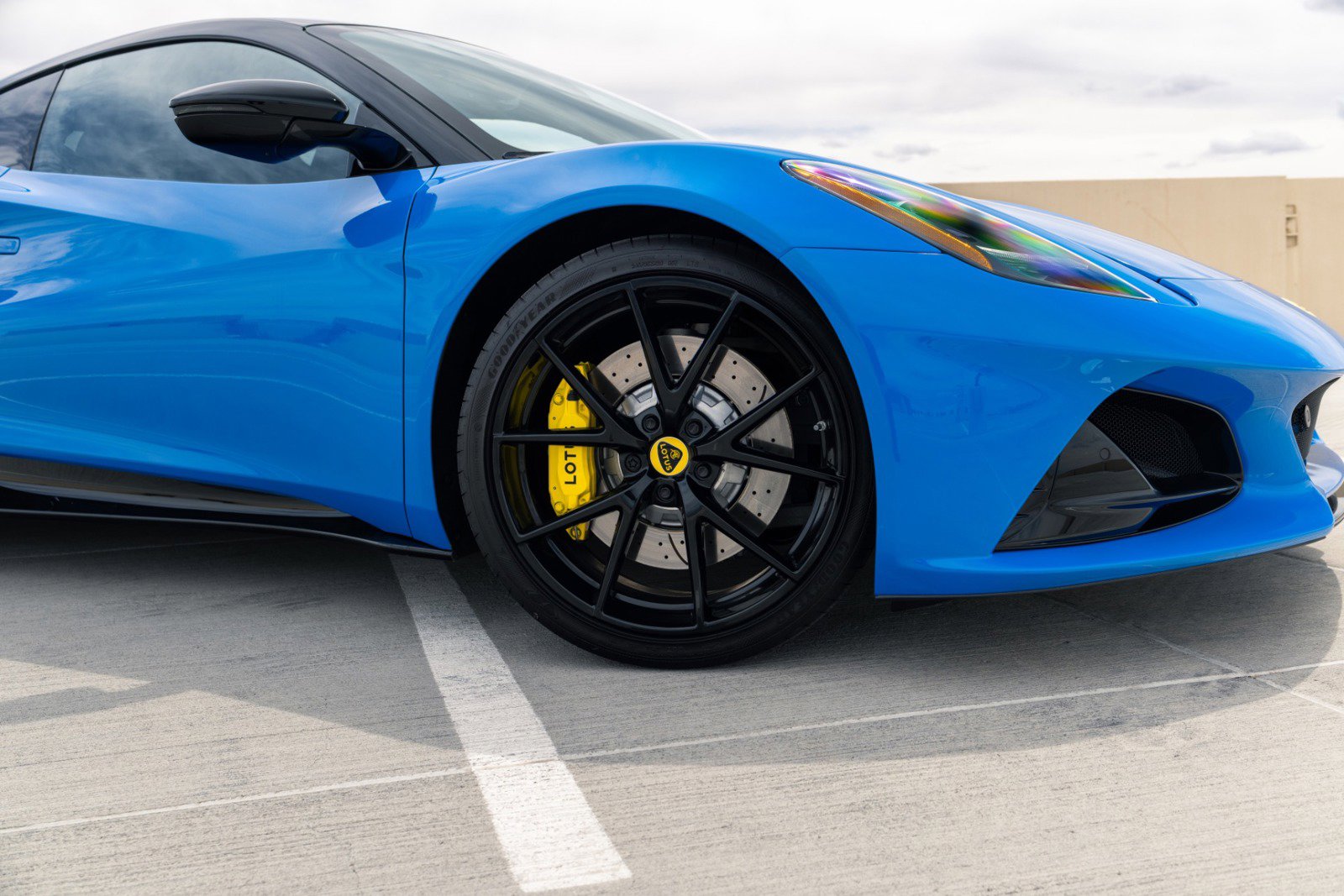 Used 2024 Lotus Emira First Edition image 13