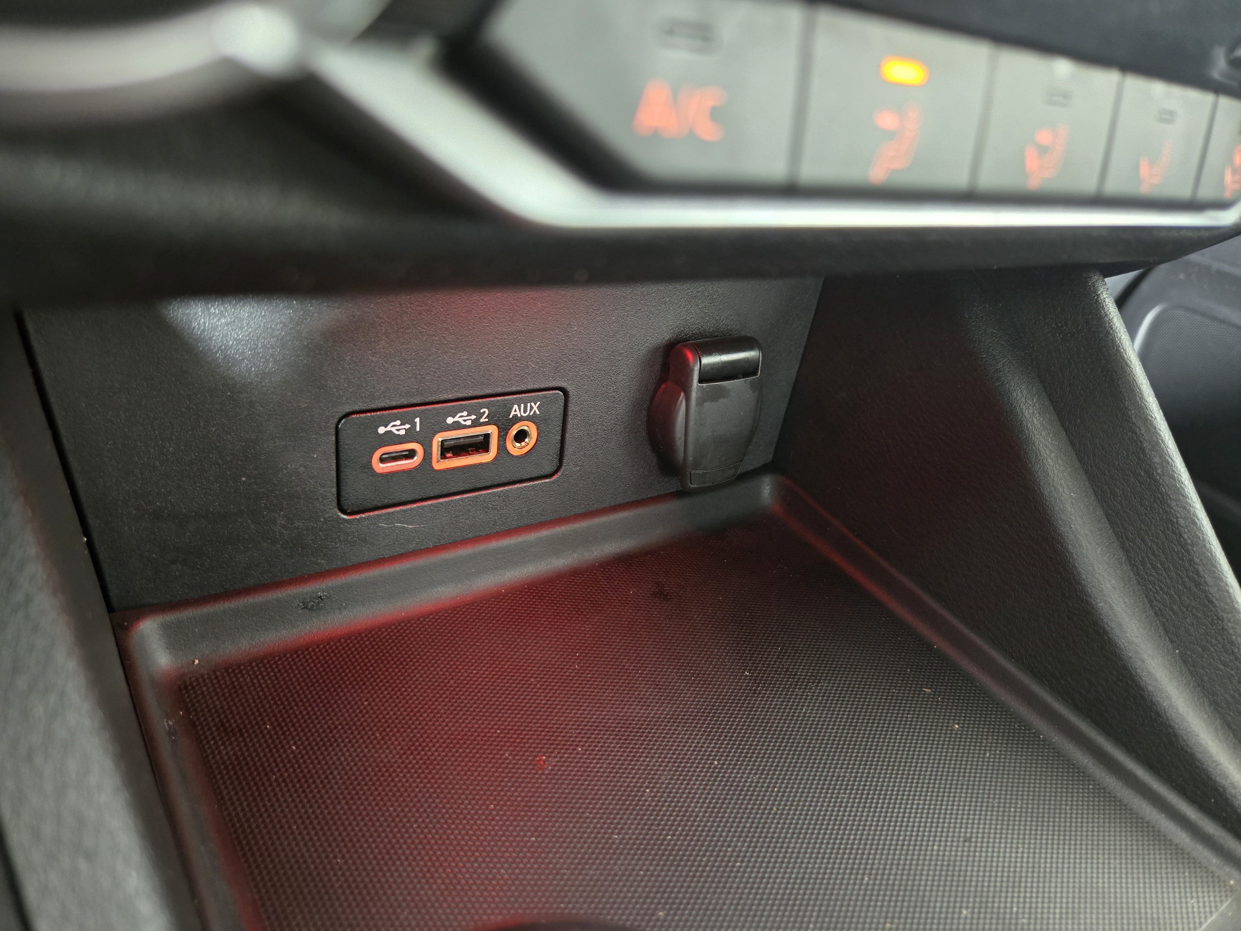 Used 2023 Nissan Sentra SV w/ Trunk Package FWD image 25