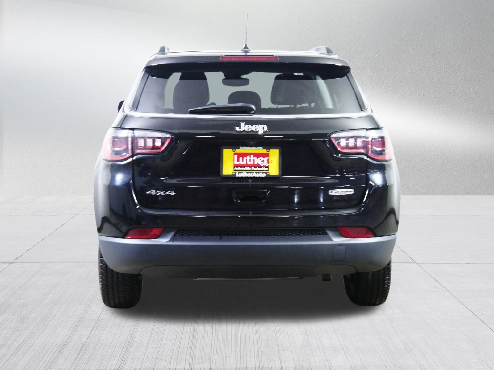 Used 2022 Jeep Compass Latitude w/ Convenience Group image 6