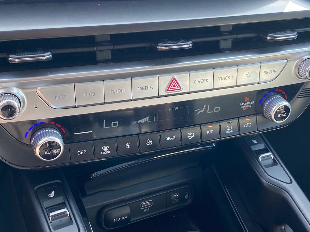 Certified 2025 Kia Telluride S AWD/4WD image 17