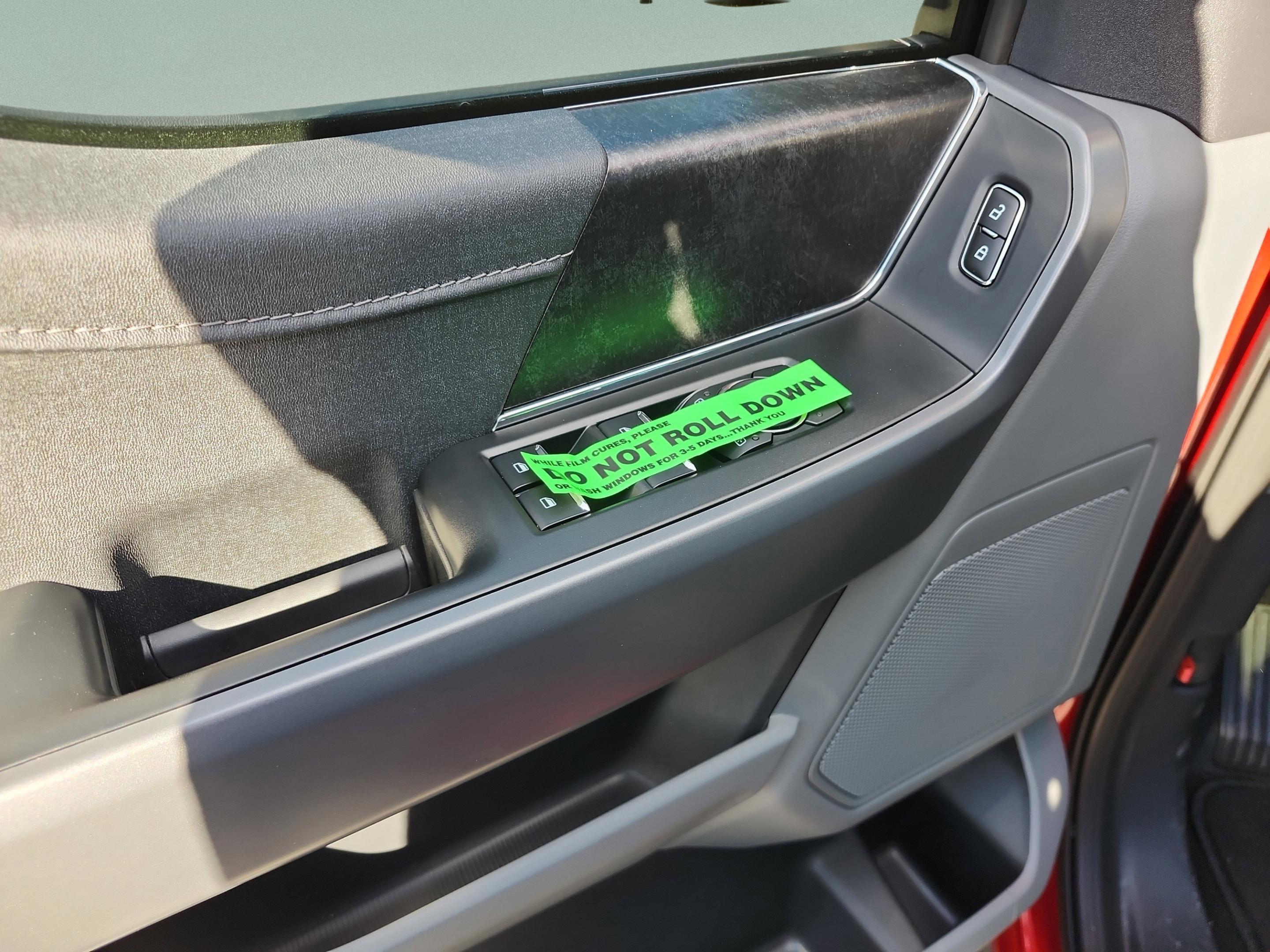 New 2025 Ford F150 Lightning XLT image 21