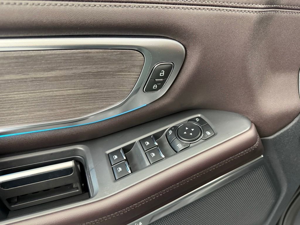 New 2026 Ford Expedition Max Platinum image 20