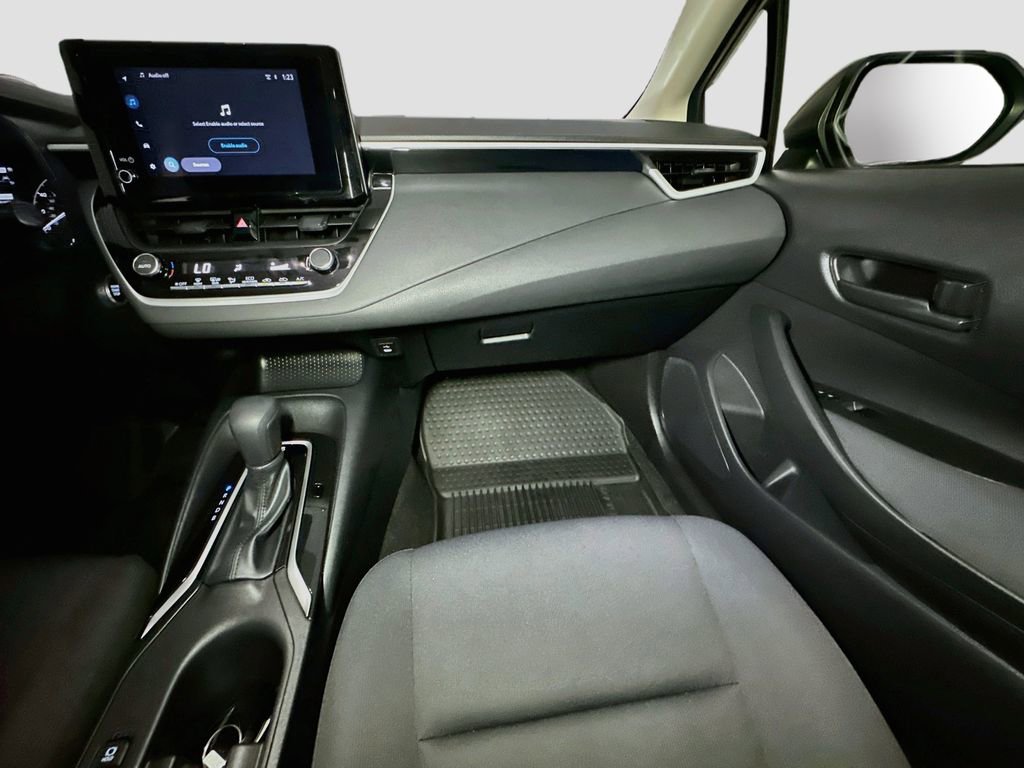 Used 2023 Toyota Corolla LE w/ LE Convenience Package image 29