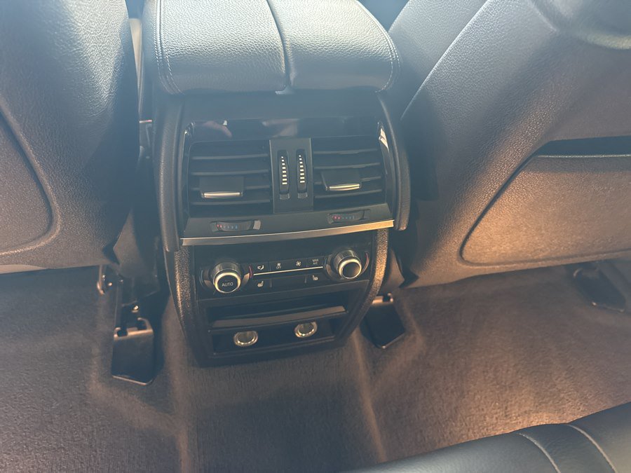 Used 2018 BMW X6 xDrive35i AWD/4WD image 9