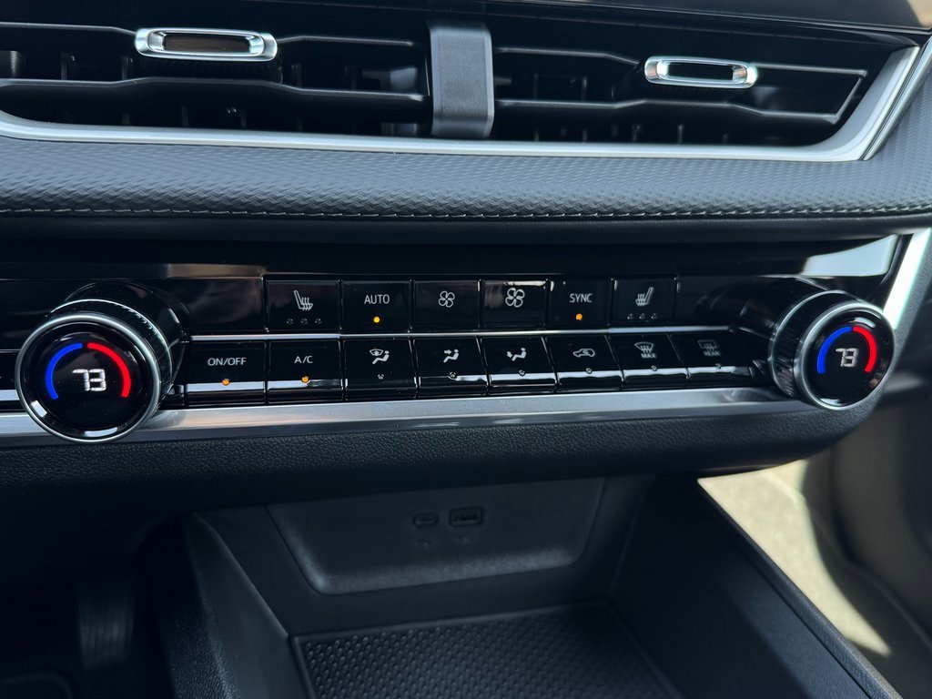 New 2026 Chevrolet Equinox LT w/ Convenience Package II image 25