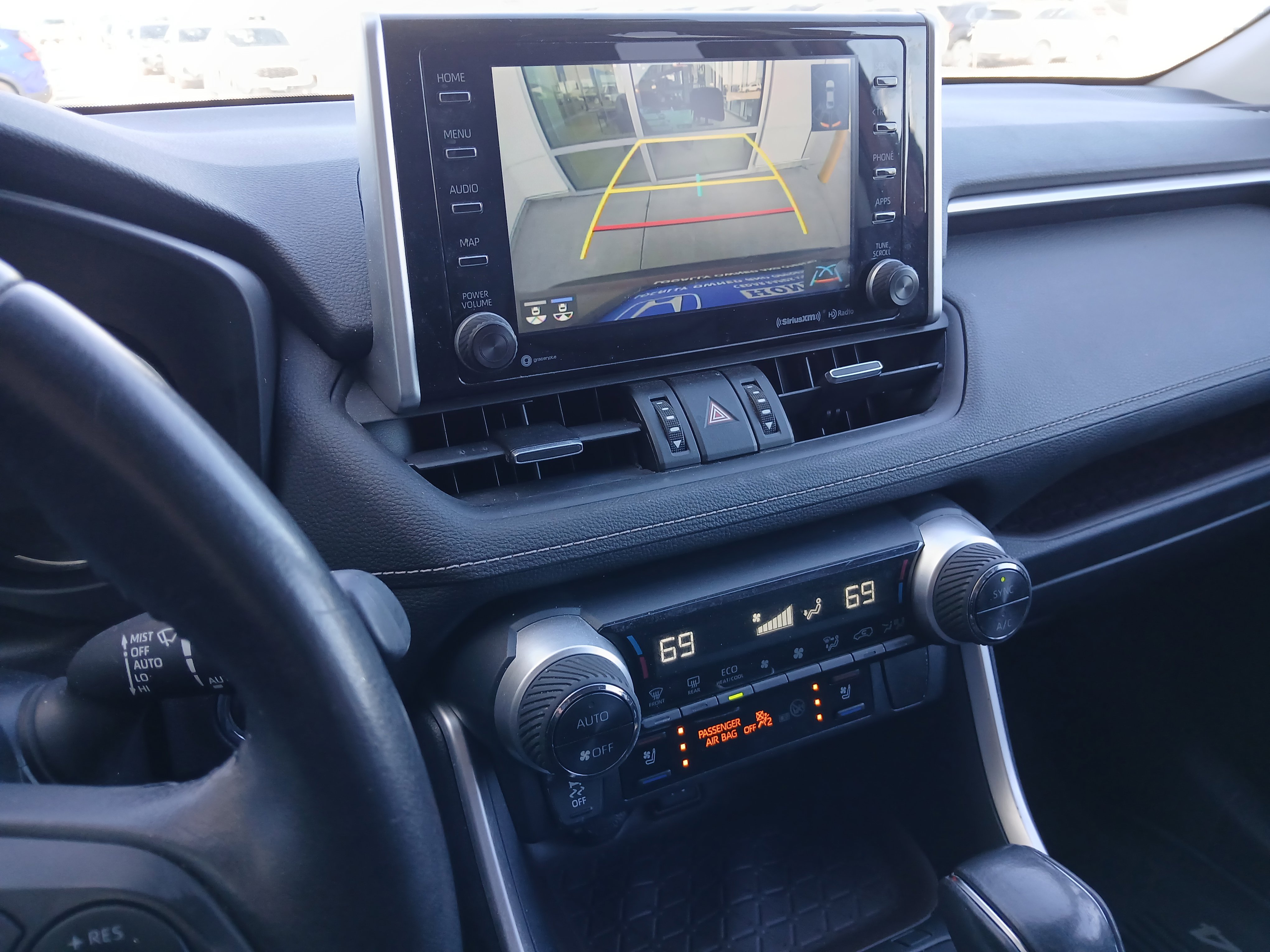 Used 2019 Toyota RAV4 Limited w/ Cold Weather Package image 15