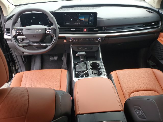 New 2027 Kia Carnival SX w/ Dark Edition Package FWD image 22