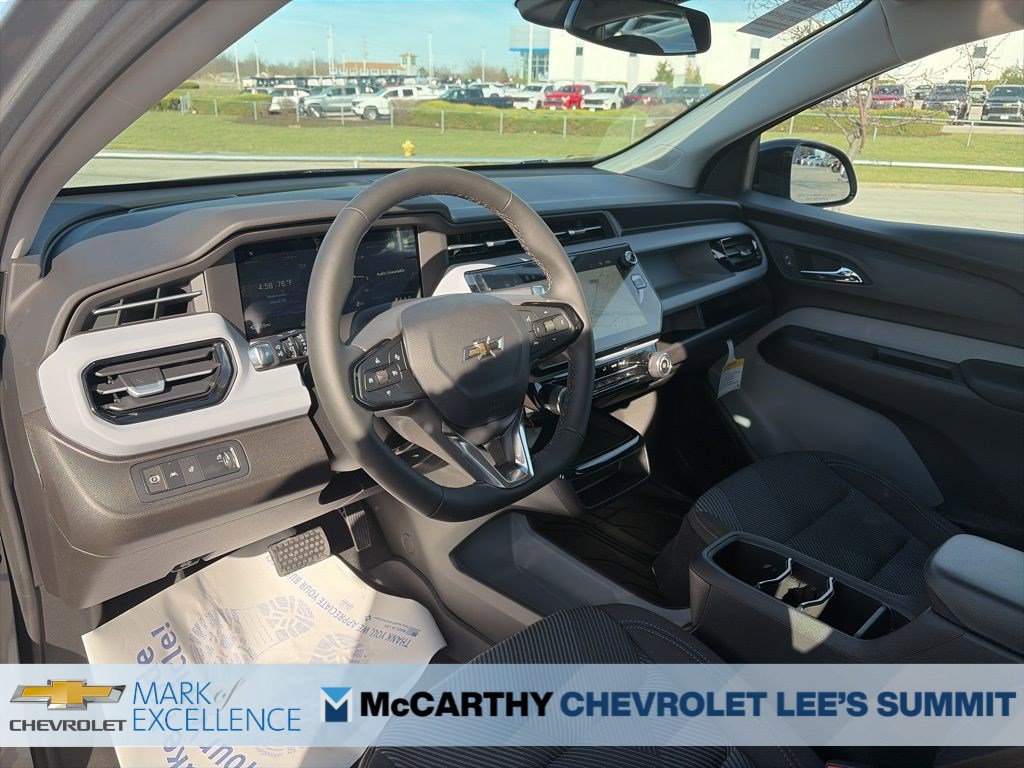 New 2027 Chevrolet Bolt LT w/ Comfort Package FWD image 46
