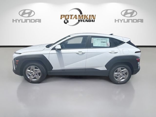 New 2027 Hyundai Kona SE FWD image 8
