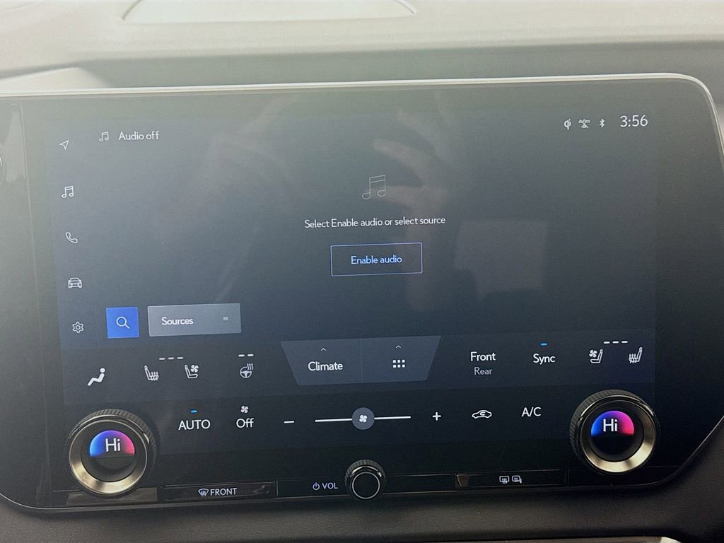 Used 2023 Lexus RX 500h F Sport image 14