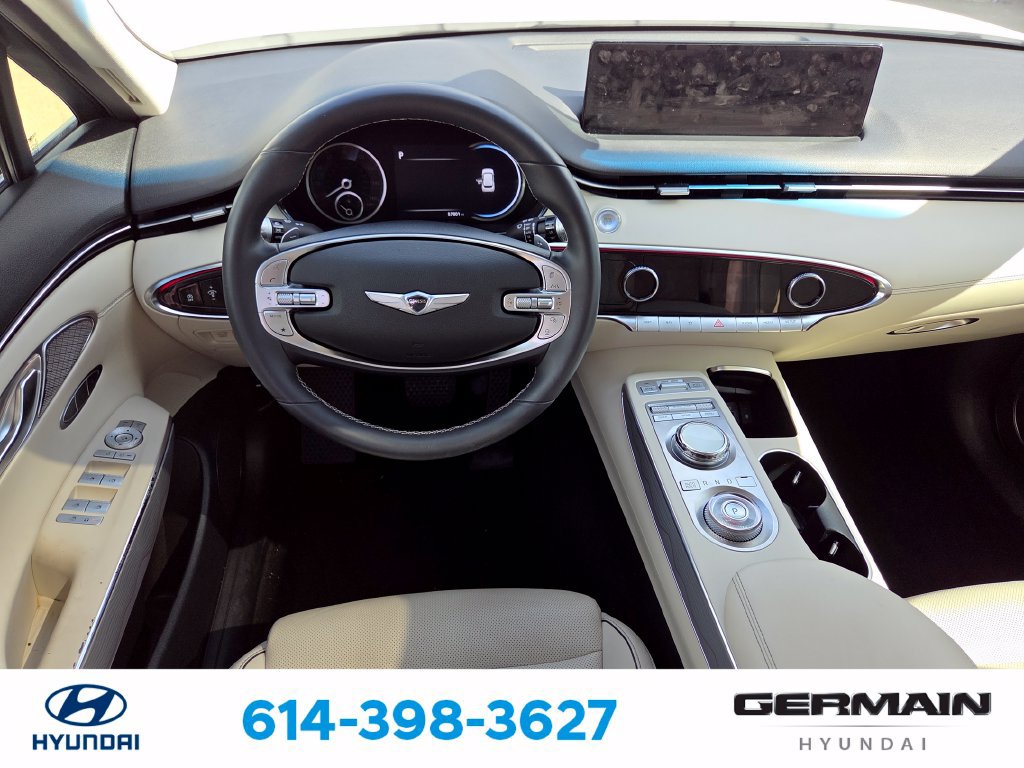 Used 2023 Genesis GV70 2.5T w/ Advanced Package AWD/4WD image 17