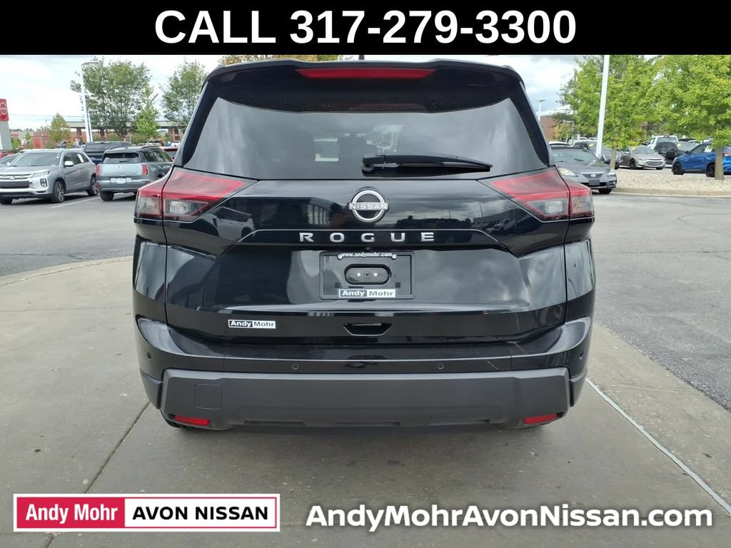 Used 2024 Nissan Rogue S FWD image 7