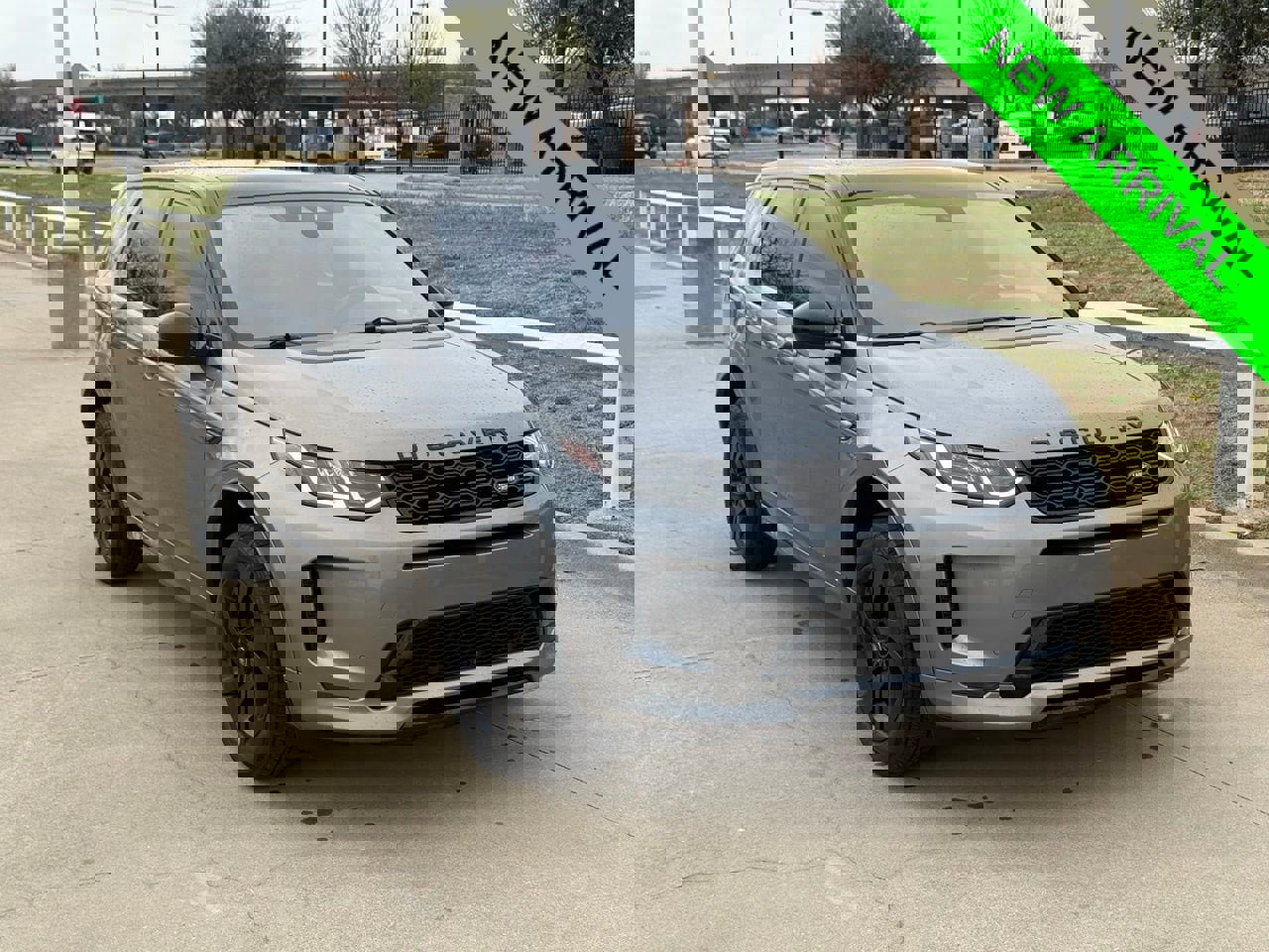 Used 2020 Land Rover Discovery Sport S R-Dynamic image 1