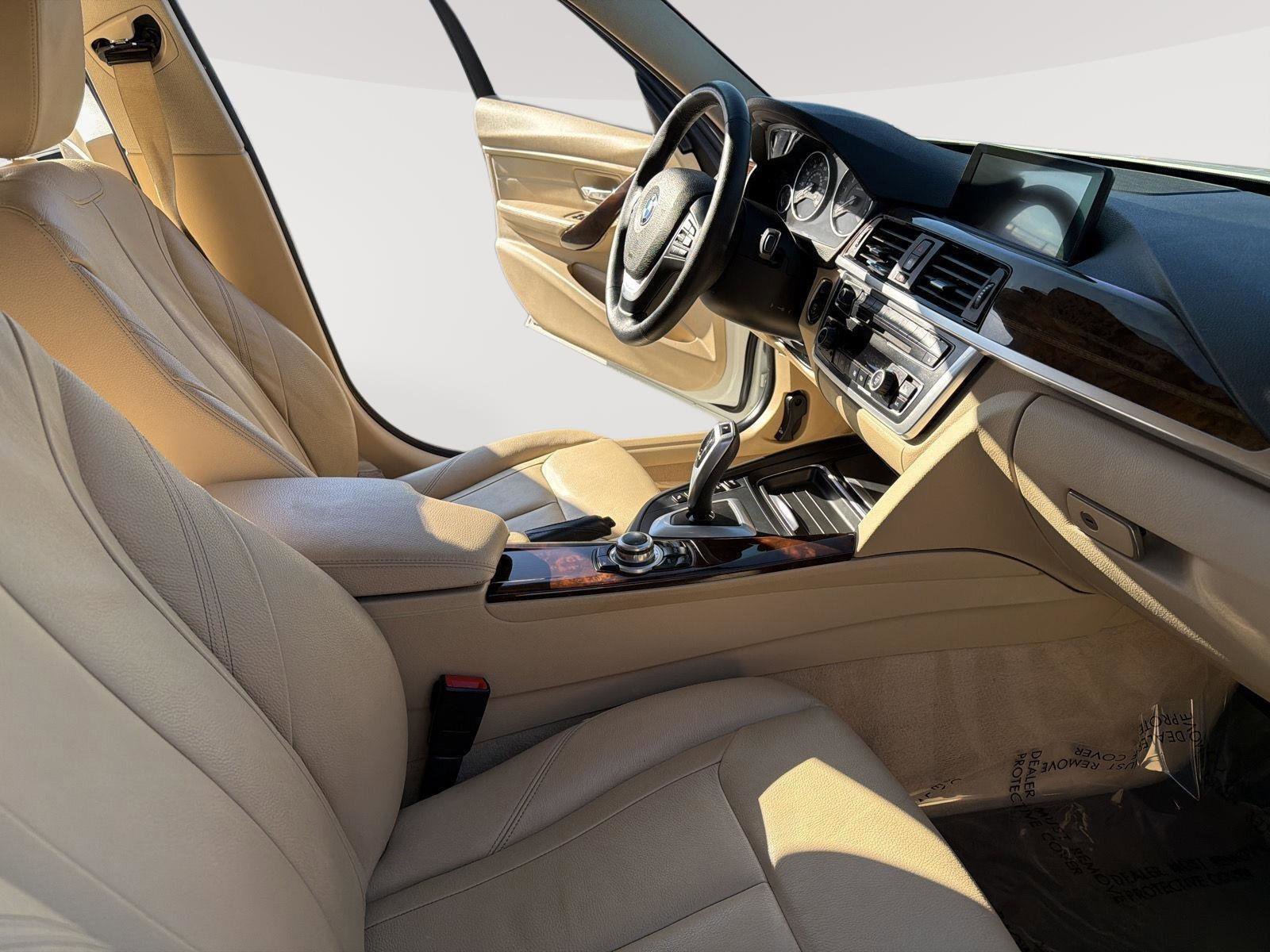 Used 2013 BMW 328i xDrive Sedan image 15
