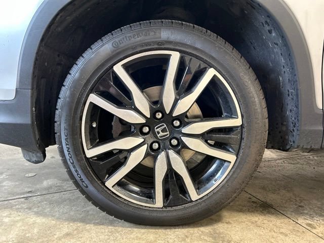 Used 2020 Honda Pilot Touring image 10