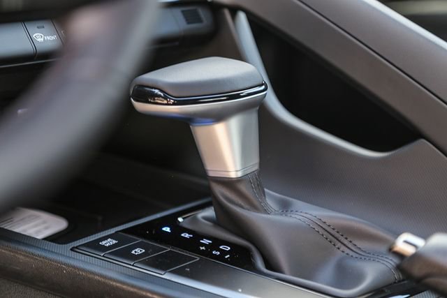 New 2026 Hyundai Elantra Sport FWD image 25
