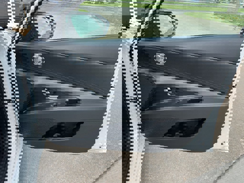 New 2026 Hyundai Elantra SE FWD image 25