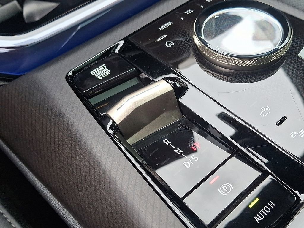 Used 2025 BMW X3 xDrive30i image 15