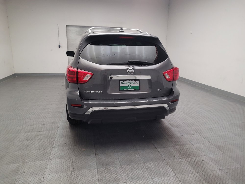 Used 2019 Nissan Pathfinder SV FWD image 6
