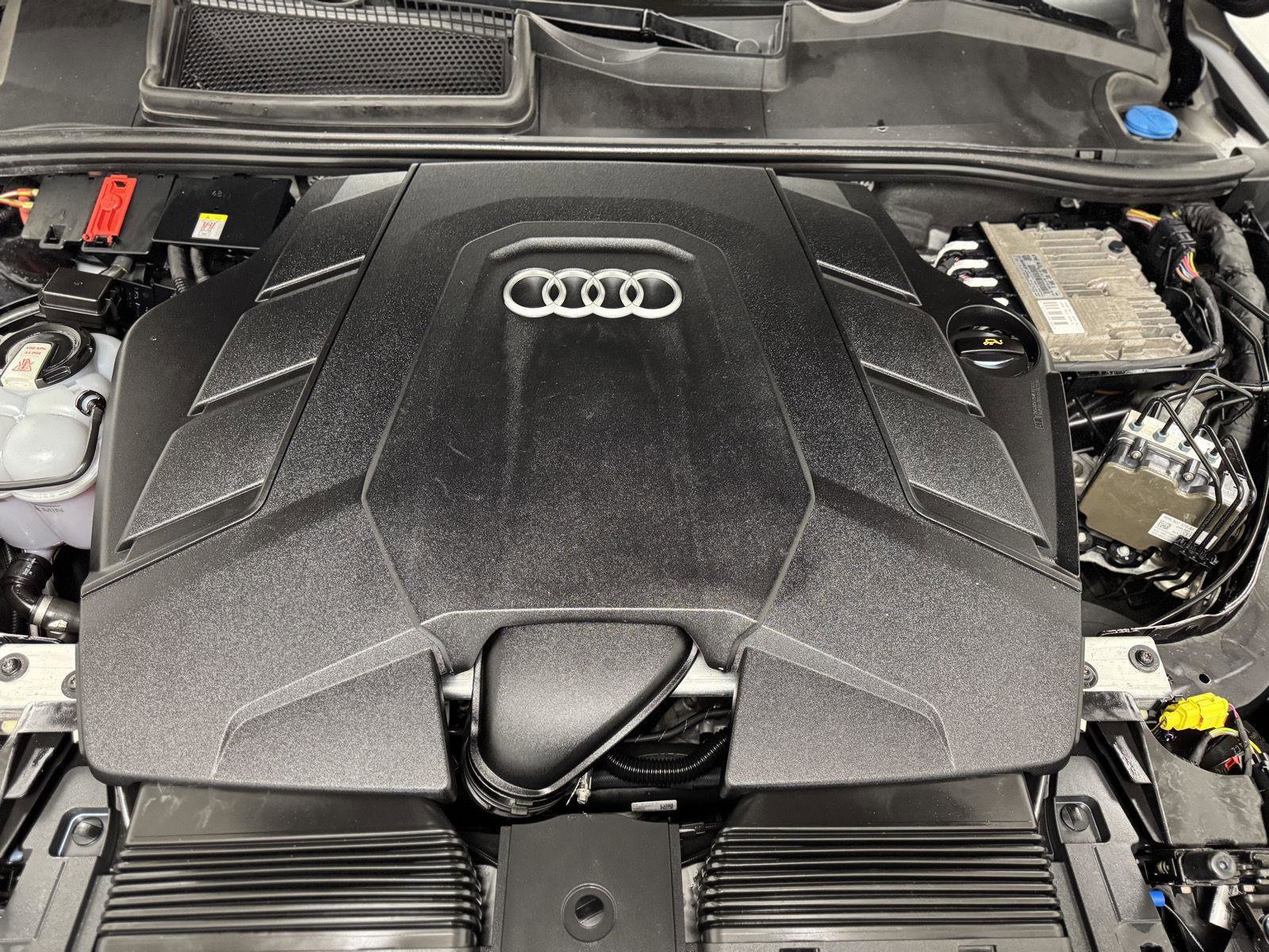 Used 2021 Audi Q7 3.0T Premium Plus w/ Executive Package image 39