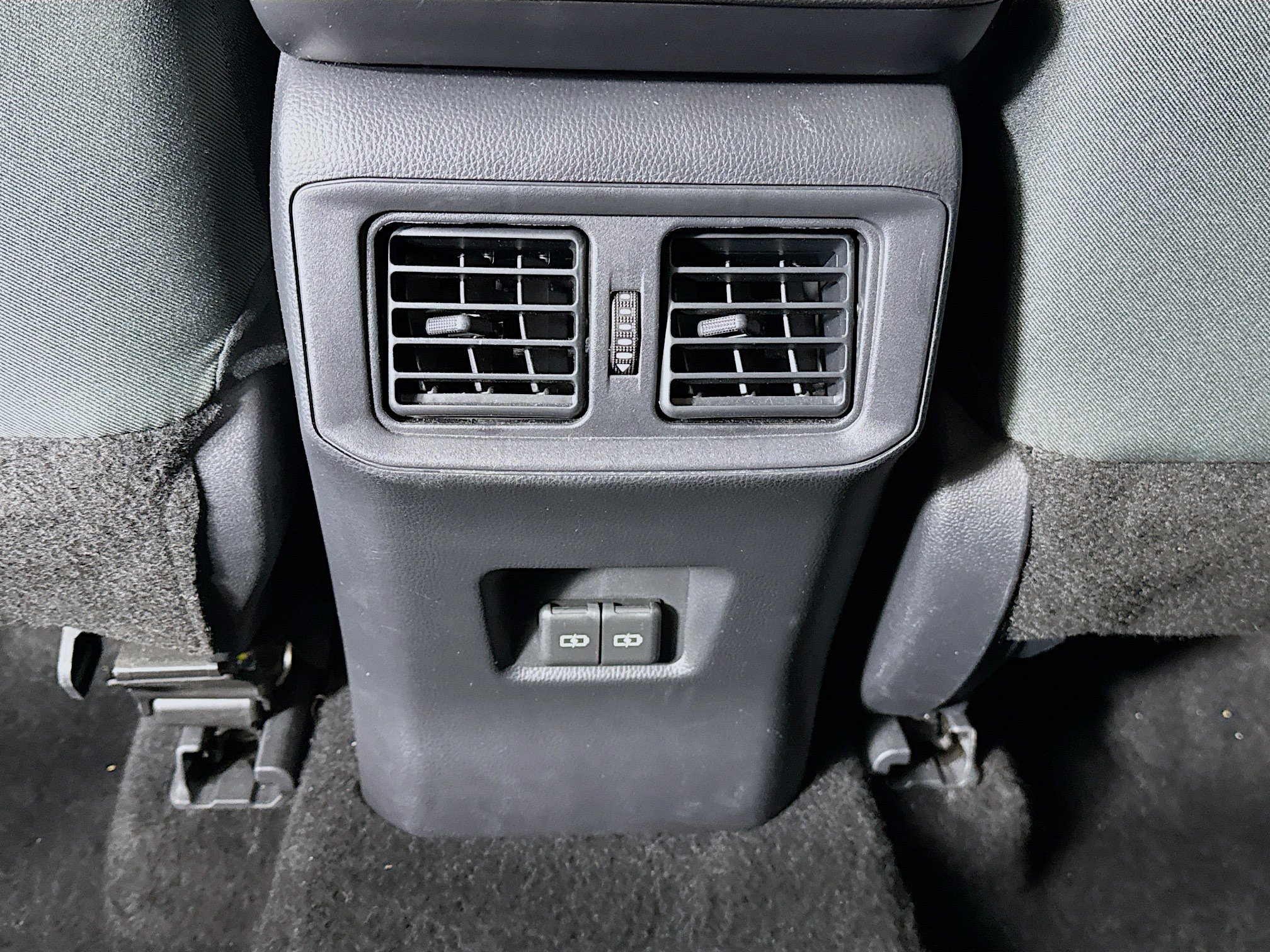Certified 2025 Toyota RAV4 XLE AWD/4WD image 23