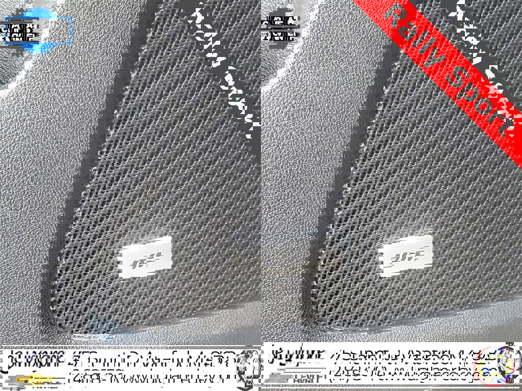 Used 2022 Chevrolet Equinox RS w/ RS Leather Package image 24