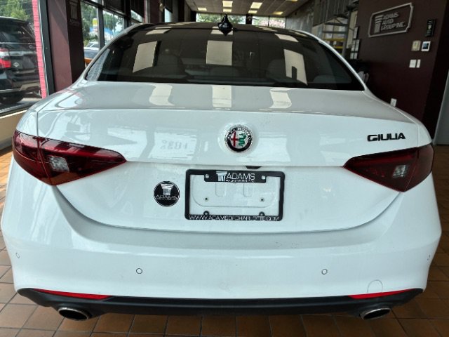 Used 2019 Alfa Romeo Giulia Ti w/ Quick Order Package 22Z Lusso RWD image 12