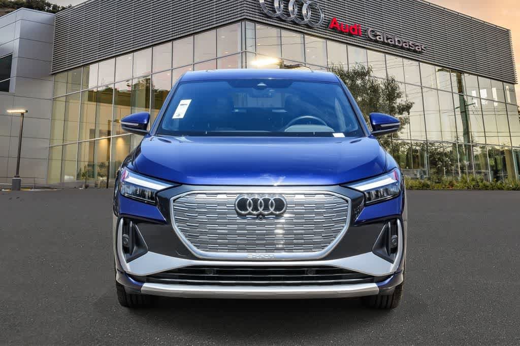 Used 2023 Audi Q4 e-tron Premium w/ Convenience Package AWD/4WD image 6