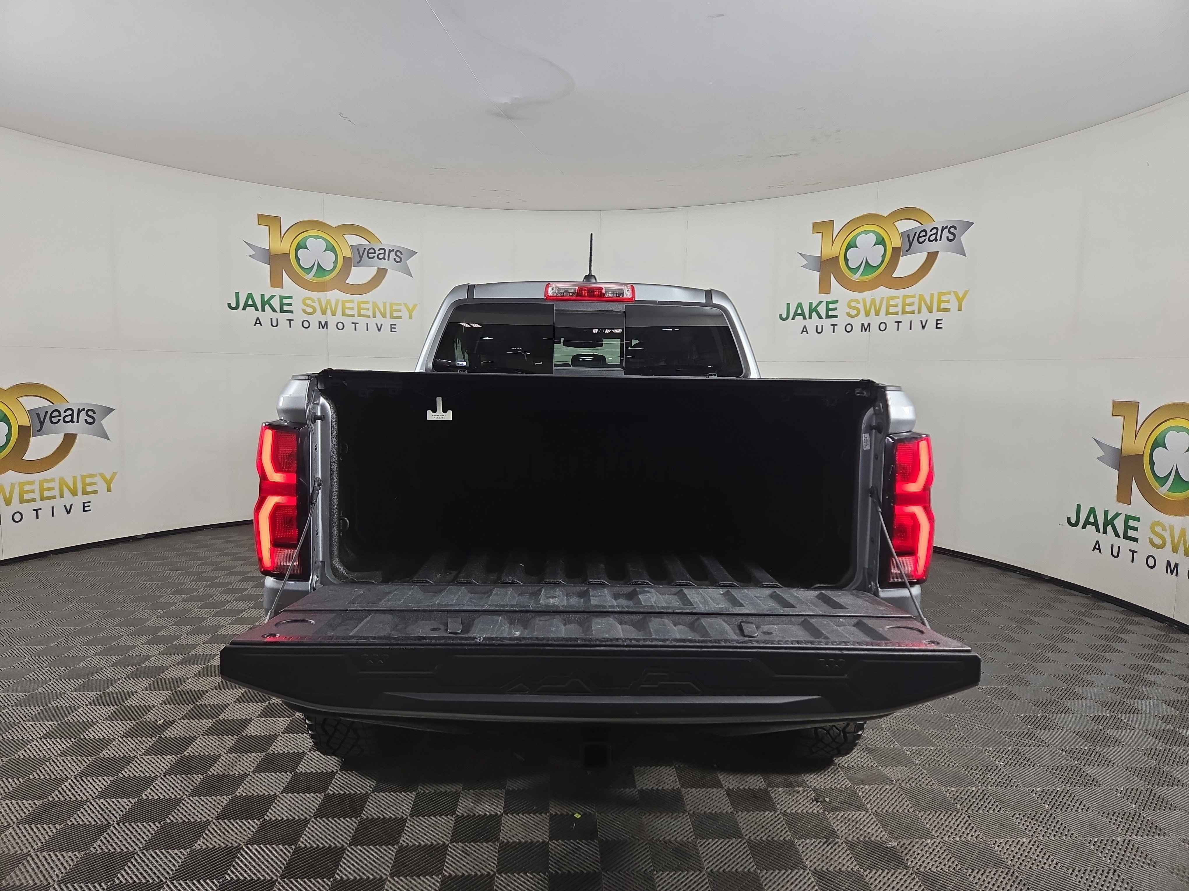 Certified 2024 Chevrolet Colorado ZR2 w/ ZR2 Convenience Package III image 34