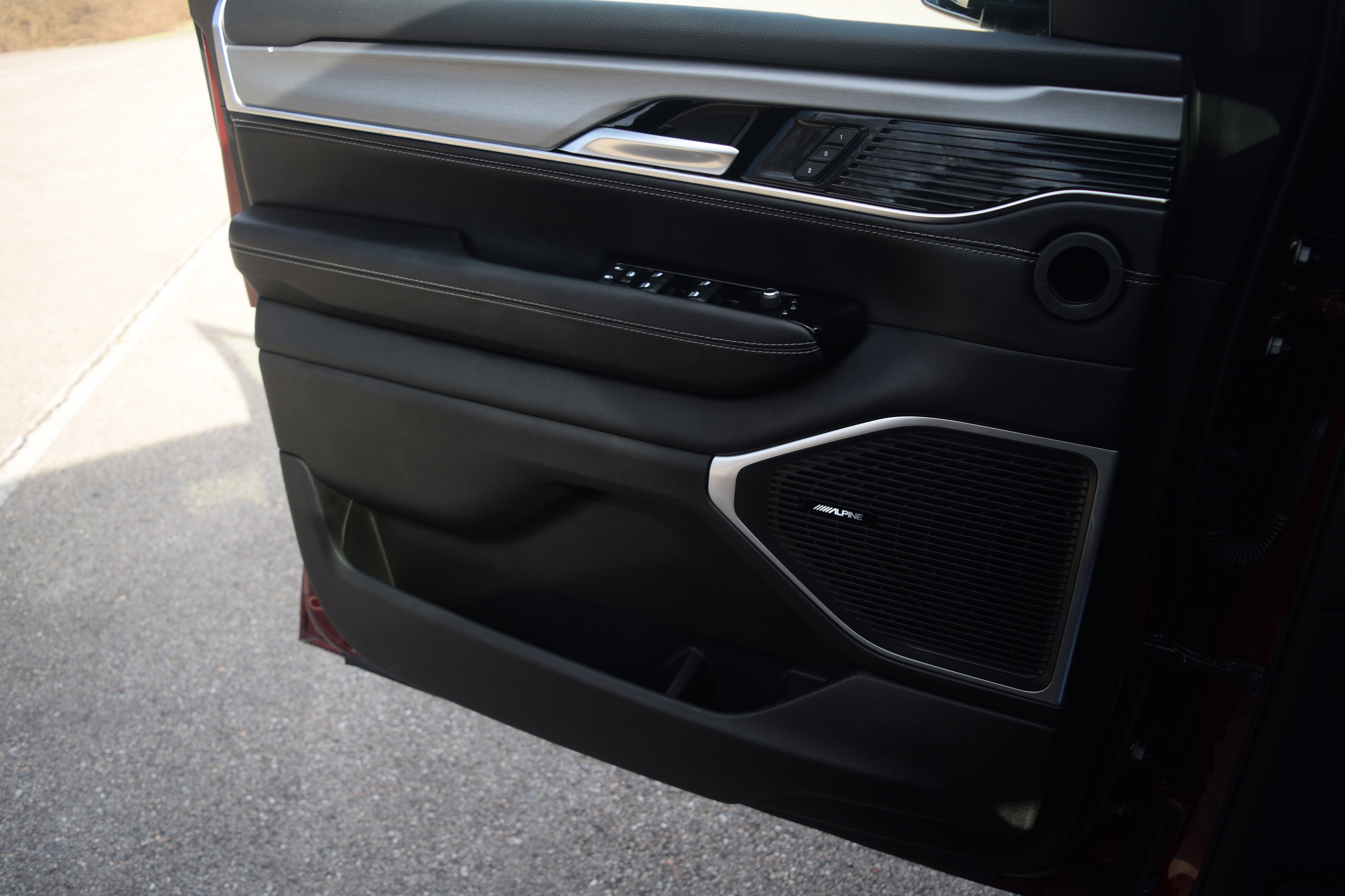 Used 2023 Jeep Wagoneer Series II image 19