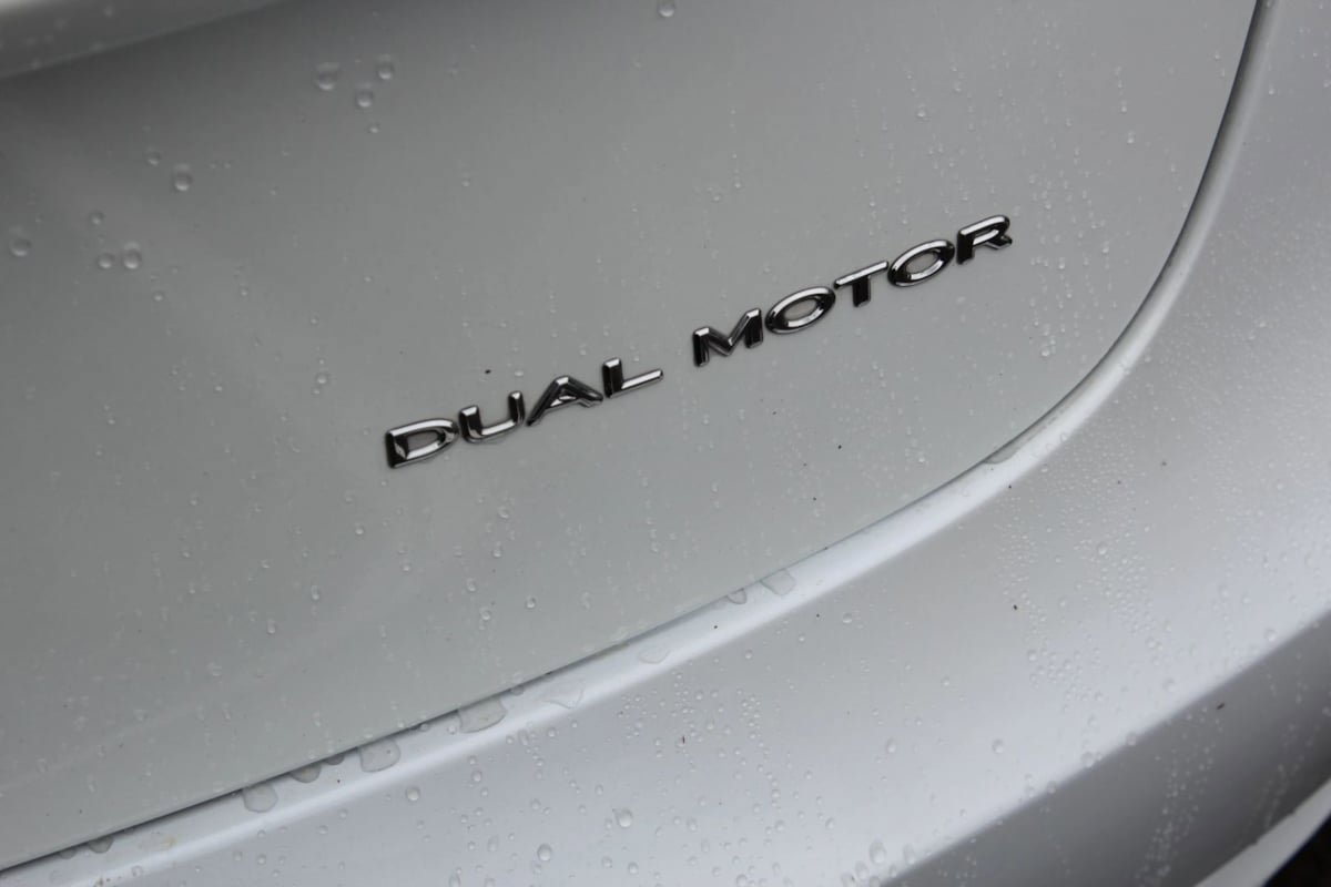Used 2019 Tesla Model 3 Long Range AWD/4WD image 29