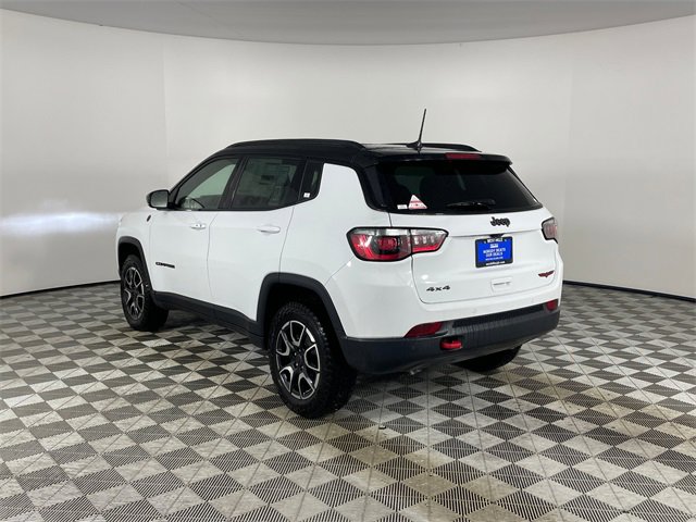 New 2026 Jeep Compass Trailhawk w/ Sun, Sound & Navigation Group image 5