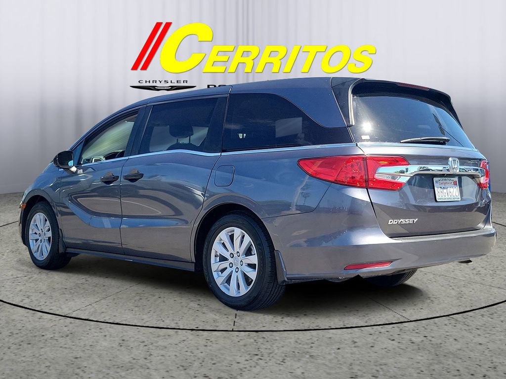 Used 2018 Honda Odyssey LX image 2