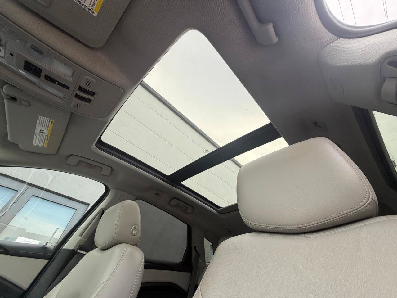 Used 2015 Cadillac SRX Performance FWD image 23