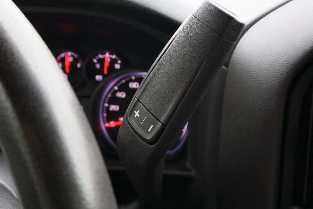 Used 2023 GMC Sierra 3500 Pro w/ Convenience Package image 16