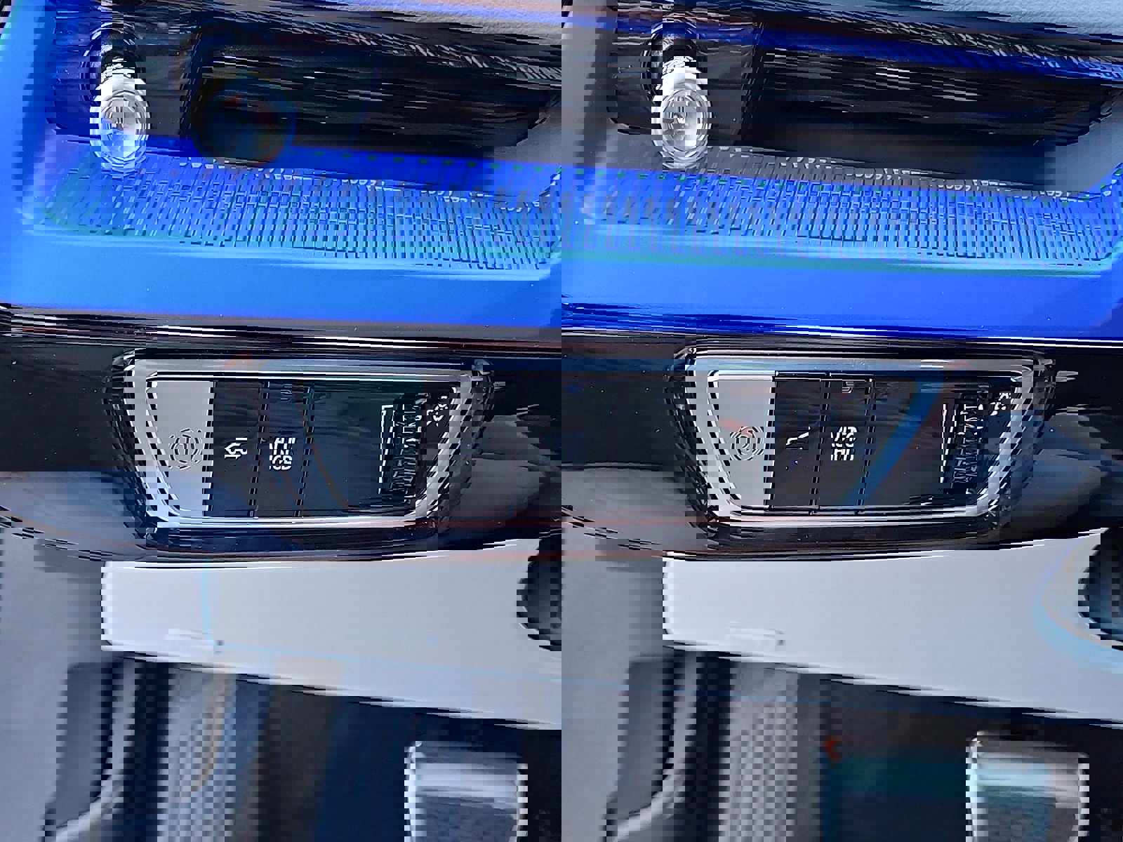 New 2026 Cadillac Optiq Sport 1 image 14