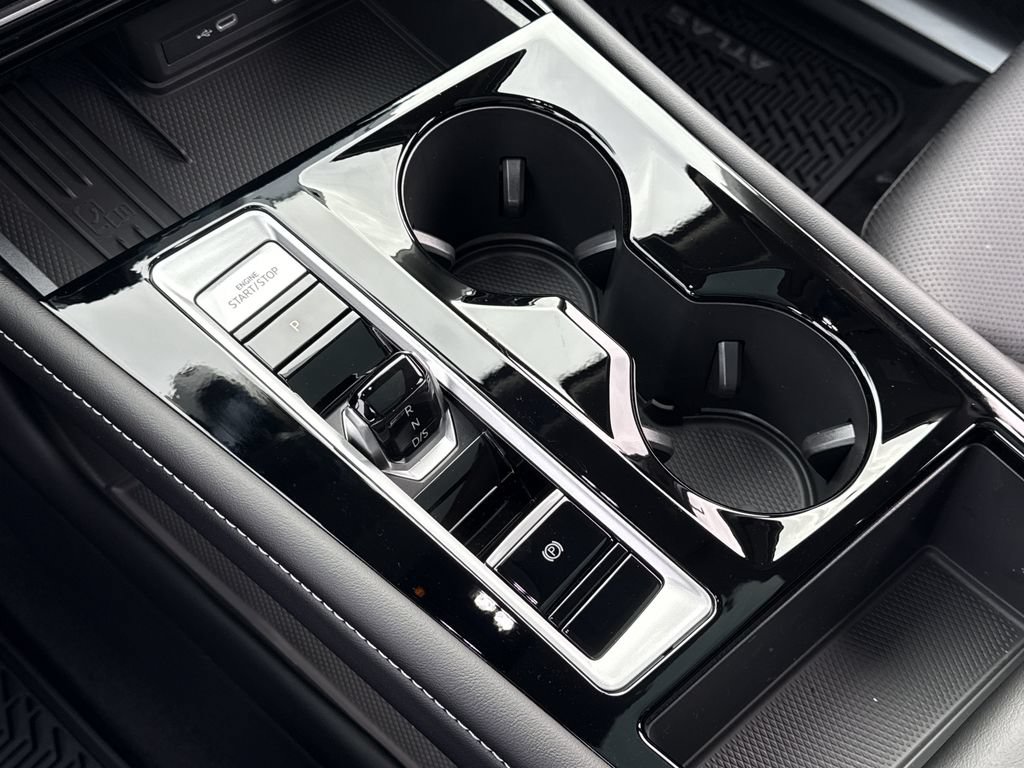 New 2026 Volkswagen Atlas SE FWD image 7