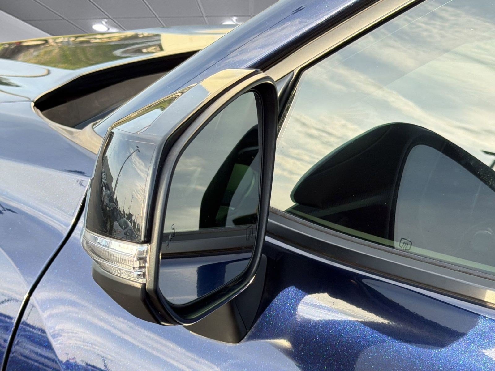 Used 2021 Toyota Highlander XSE FWD image 20