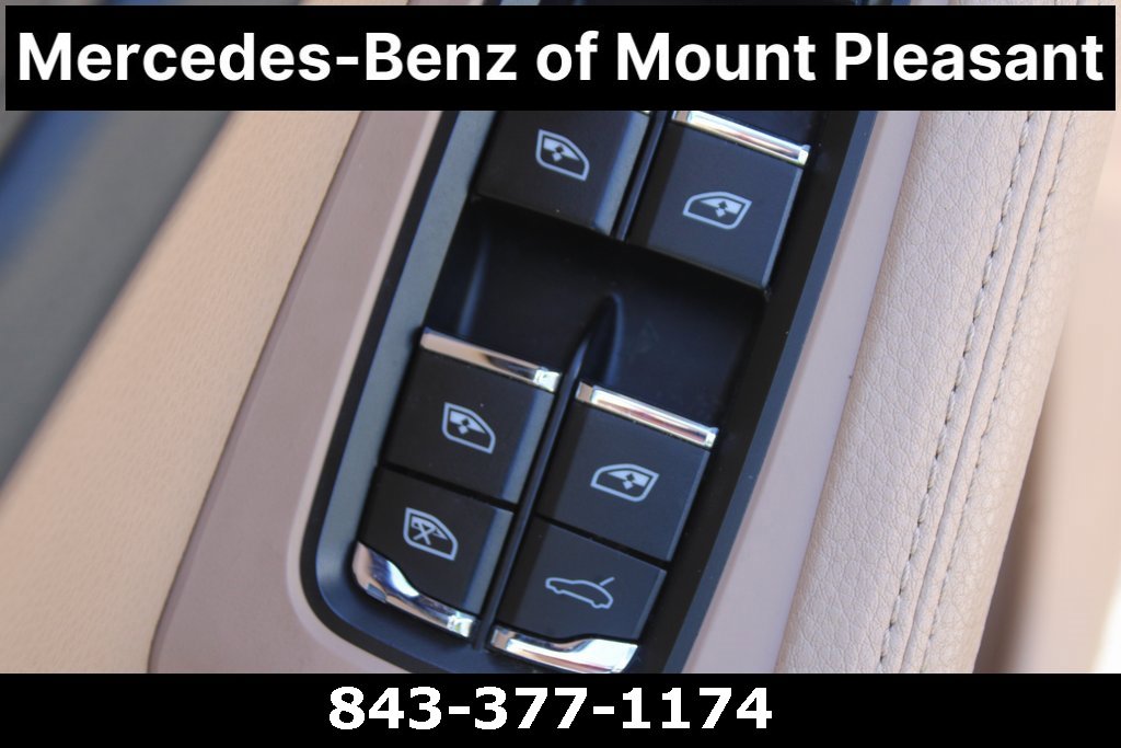 Used 2021 Porsche Macan image 18