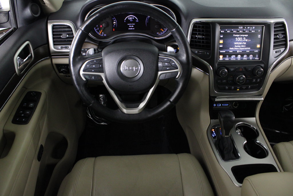 Used 2017 Jeep Grand Cherokee Limited w/ Luxury Group II RWD image 6