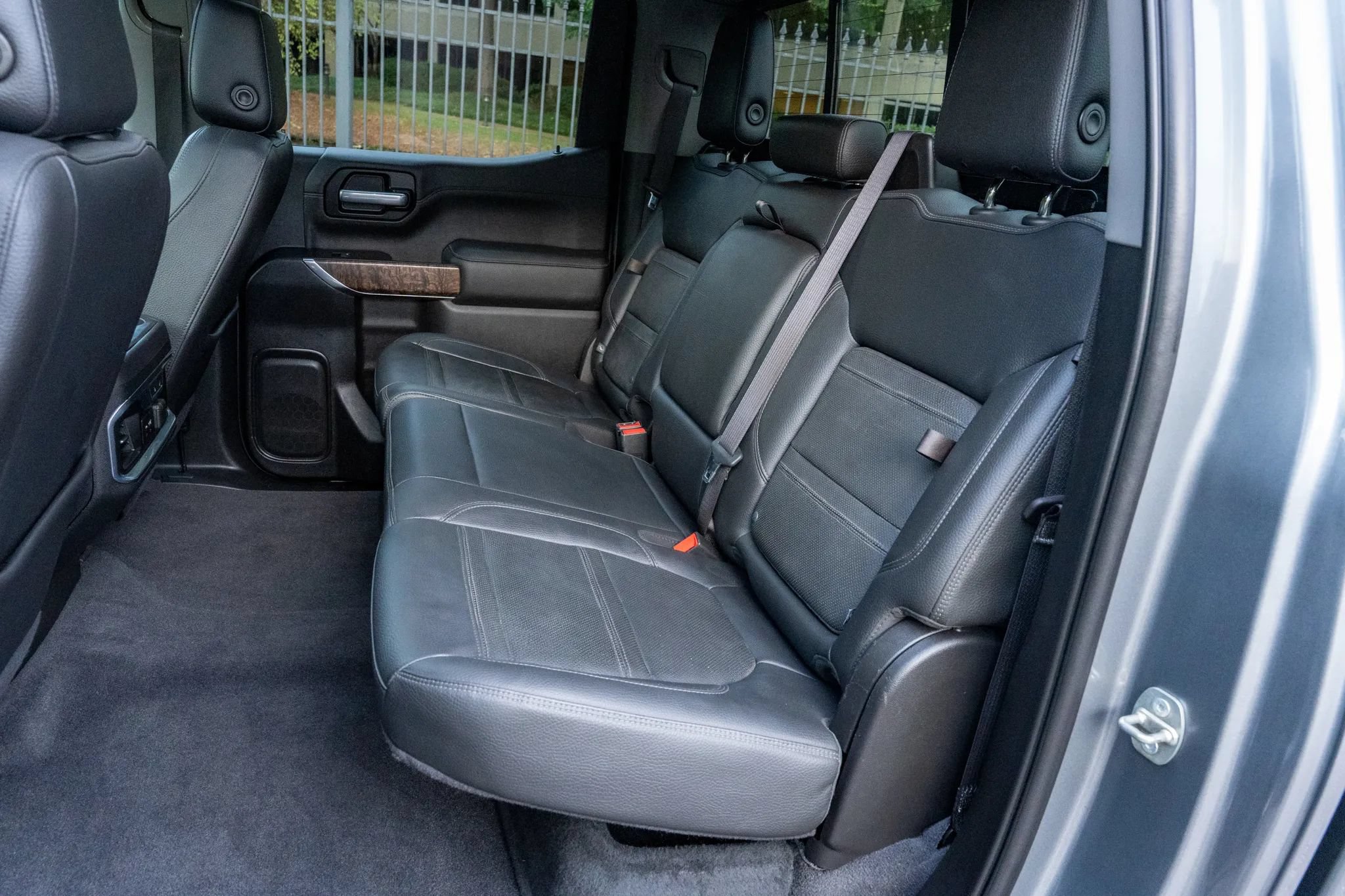 Used 2020 GMC Sierra 1500 Denali w/ Denali Ultimate Package AWD/4WD image 13