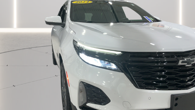 Used 2024 Chevrolet Equinox RS AWD/4WD image 31