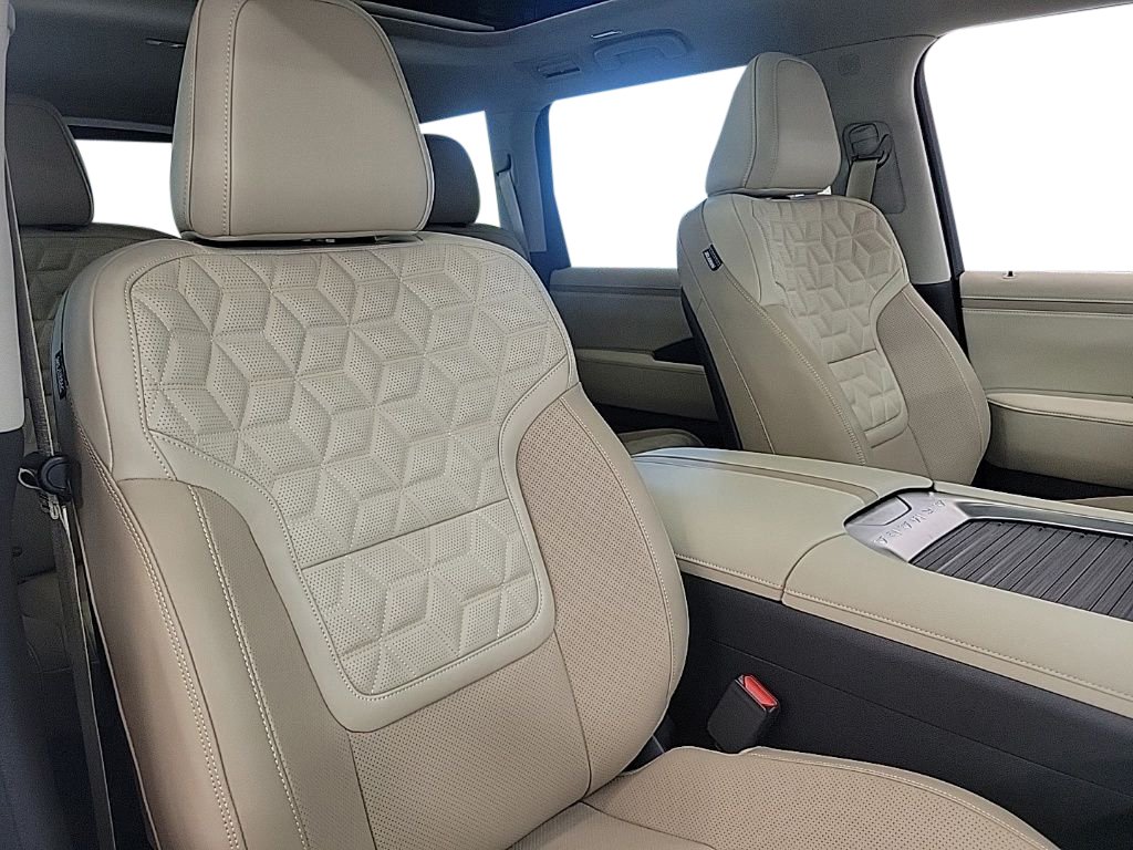 New 2026 Nissan Armada Platinum Reserve AWD/4WD image 19