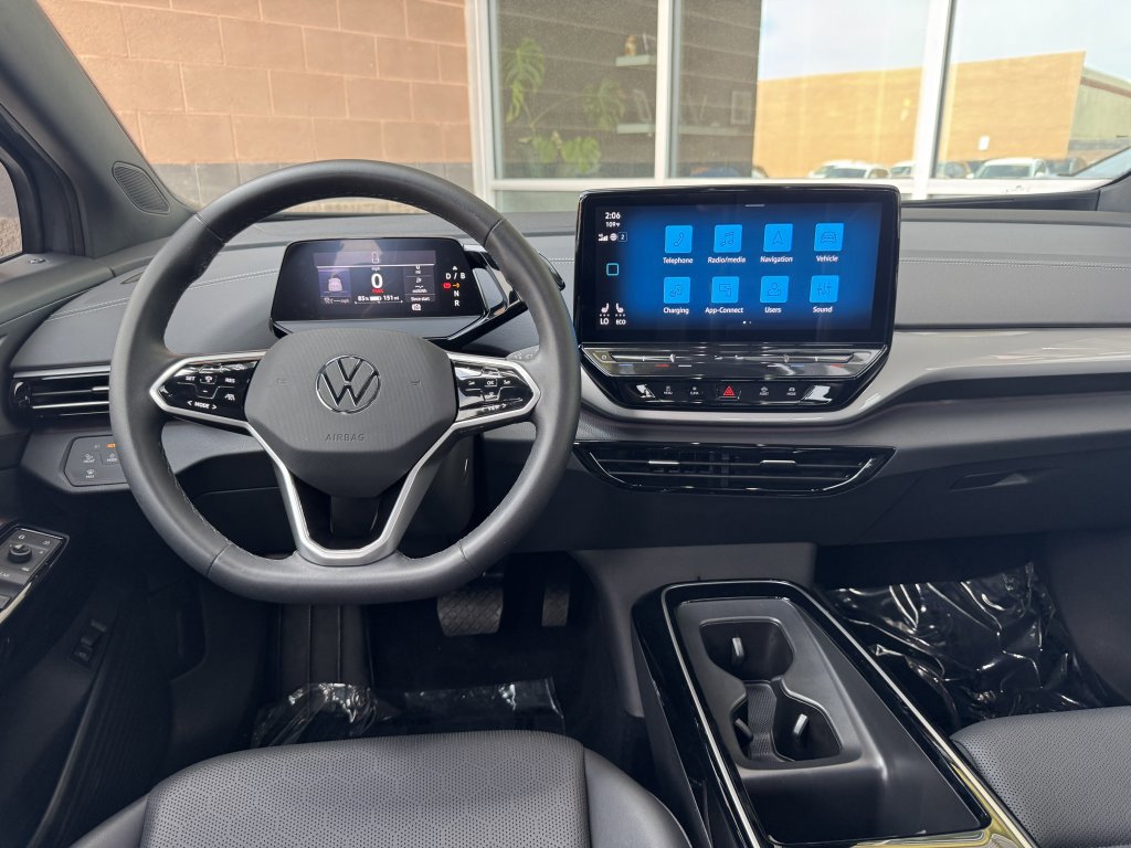Used 2023 Volkswagen ID.4 S image 16