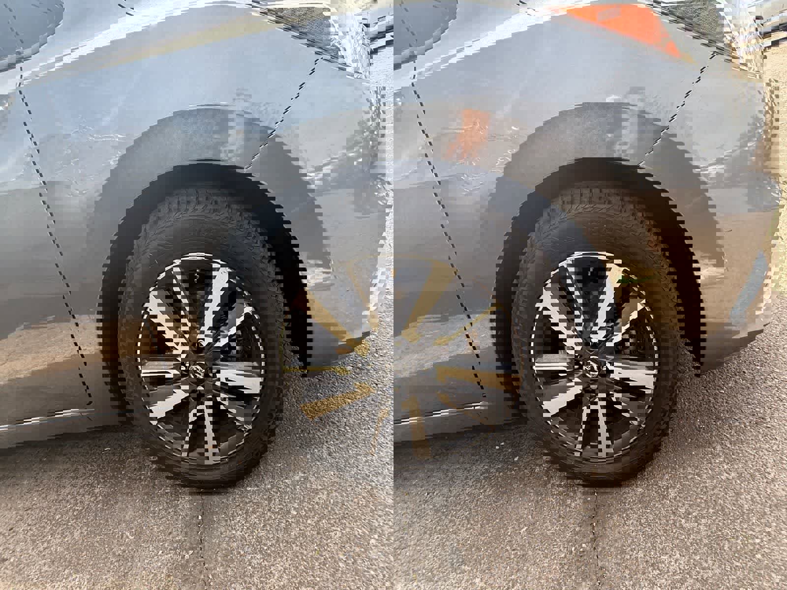 Used 2021 Nissan Versa SV image 7